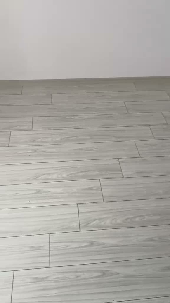 Açık gri laminat